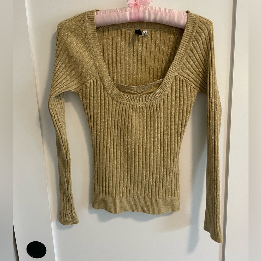 gold metallic vintage y2k babydoll ribbed long sleeve top